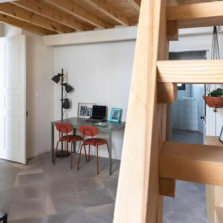 Charming Loft House With Garden In Old *